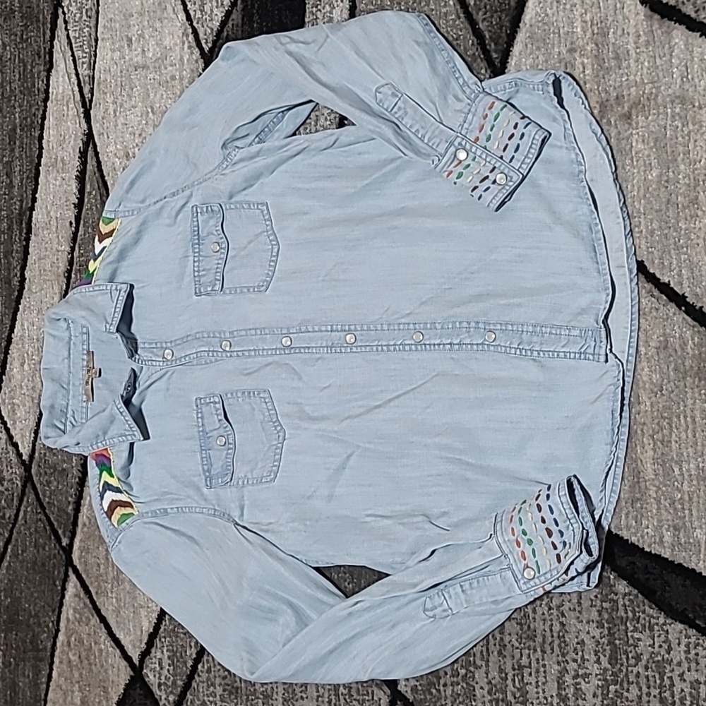 MISS ME MULTI COLORS EMBROIDERY FLOSS YARN PEARL SNAP BUTTON LONG-SLEEVE SHIRT